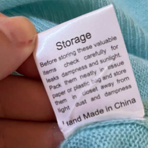 Cashmere Boutique Pure Cashmere V-Neck Spring Sweater in Blue Topaz M NWT - Picture 7 of 11